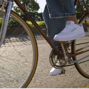 Reebok classic club c 85 white green trainers sneakers size us mens size 7,5